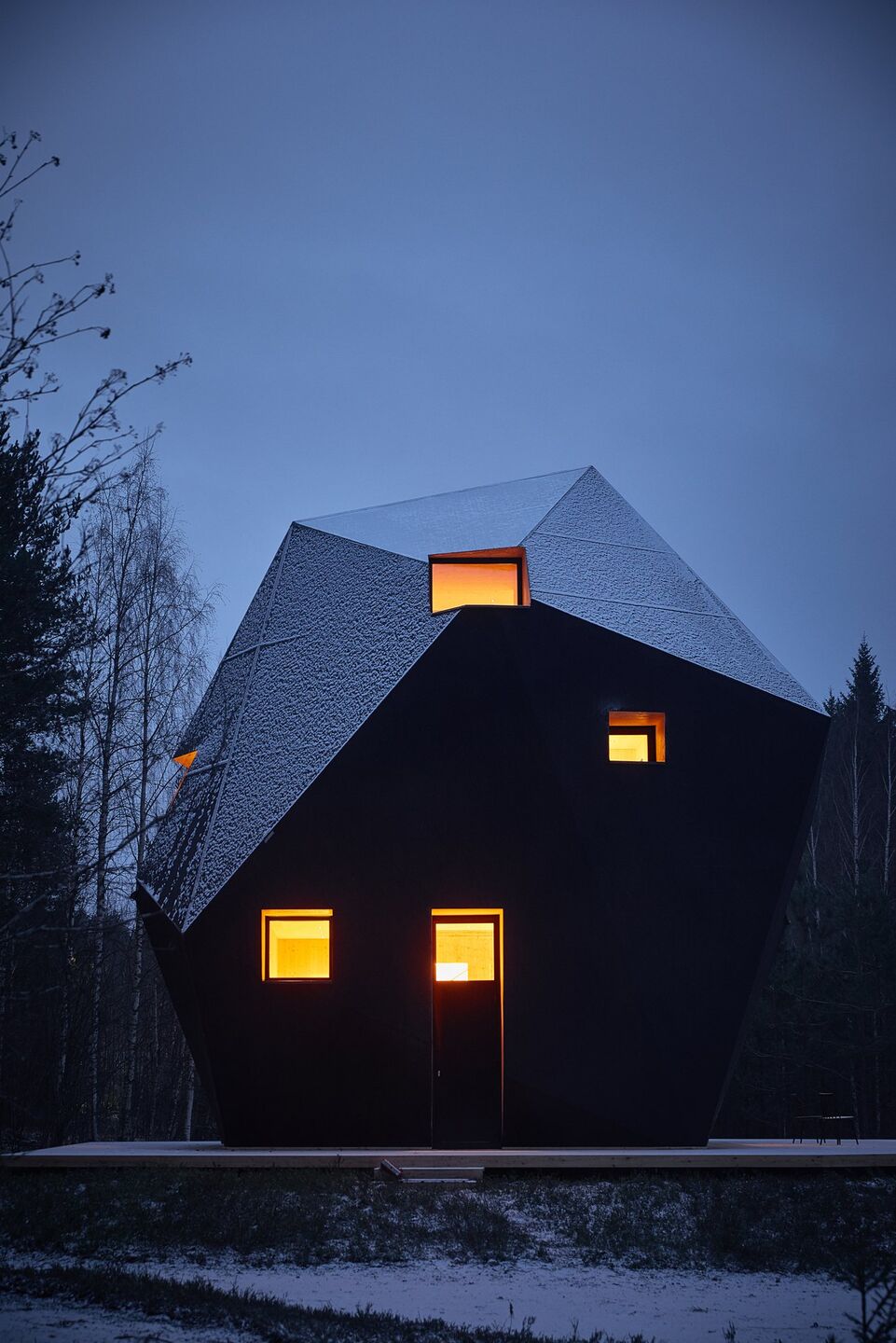 Уникальный деревянный дом Метеорит